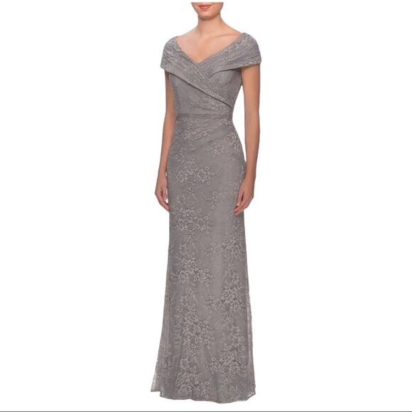 La Femme Platinum Portrait Neckline Lace Embellished Trumpet Gown 6 Style 27972 - Picture 1 of 10